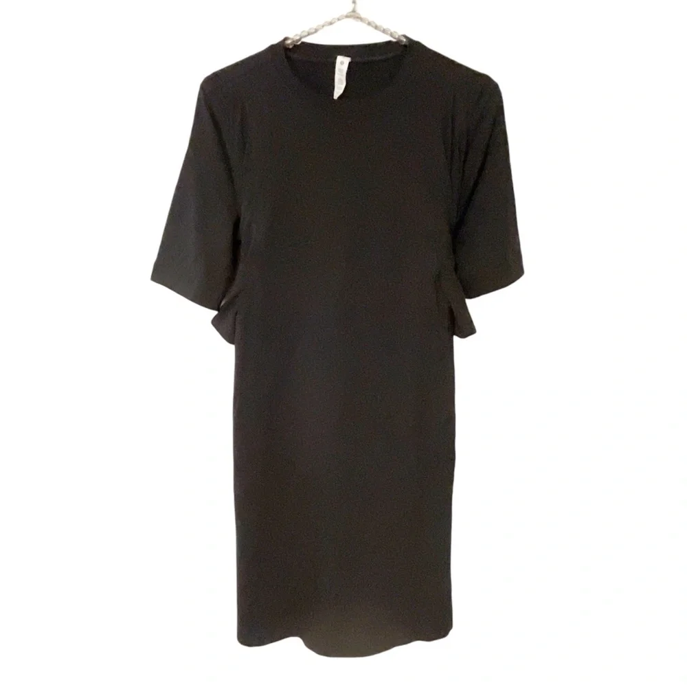 Lululemon Size 6 Black Short Sleeve‎ Cotton Blend Tie Waist Athletic Dress